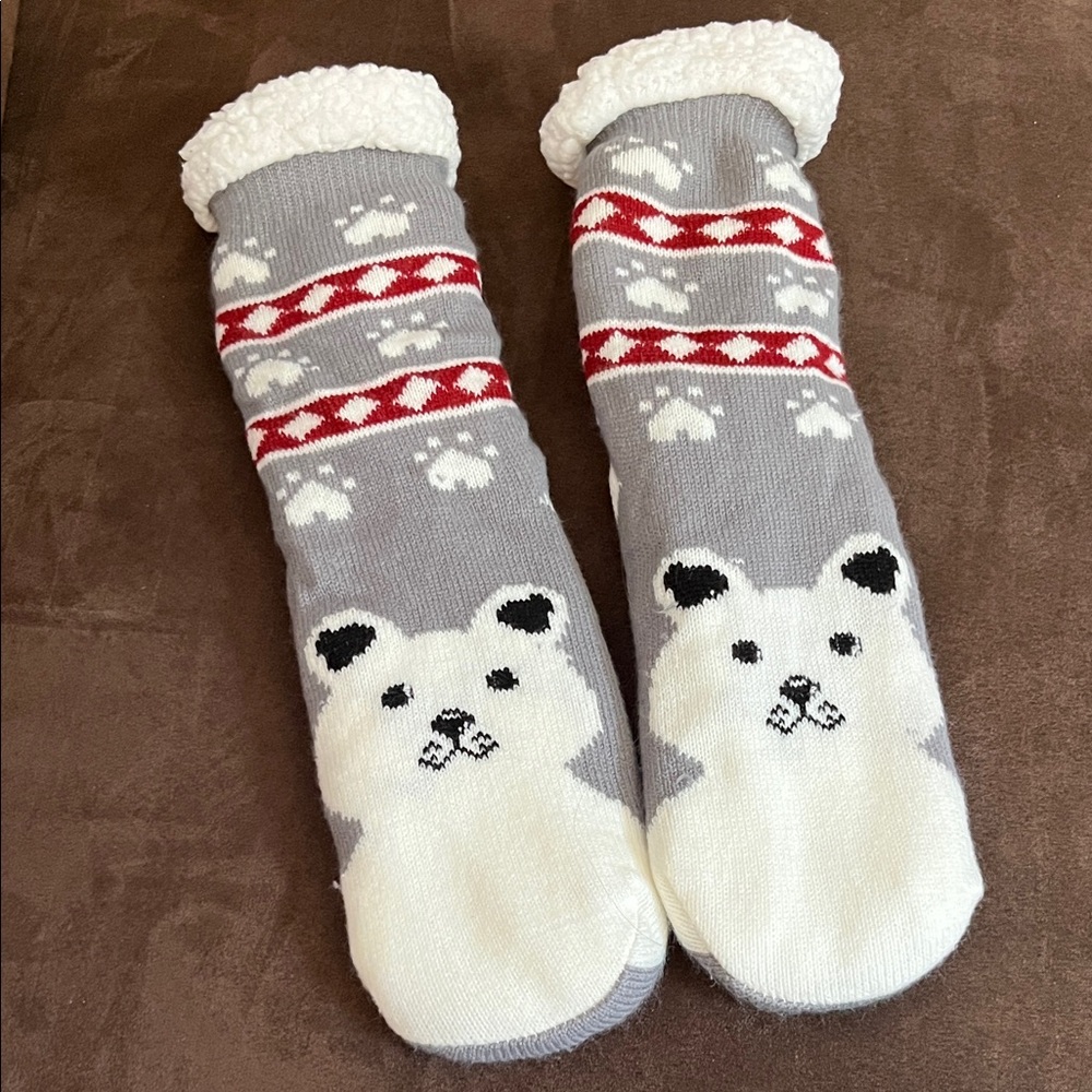 Winter lace Gray and White  Bear Sherpa Slippers